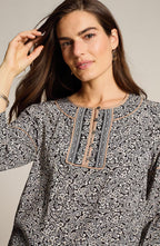 Pipe-Trimmed Printed Popover